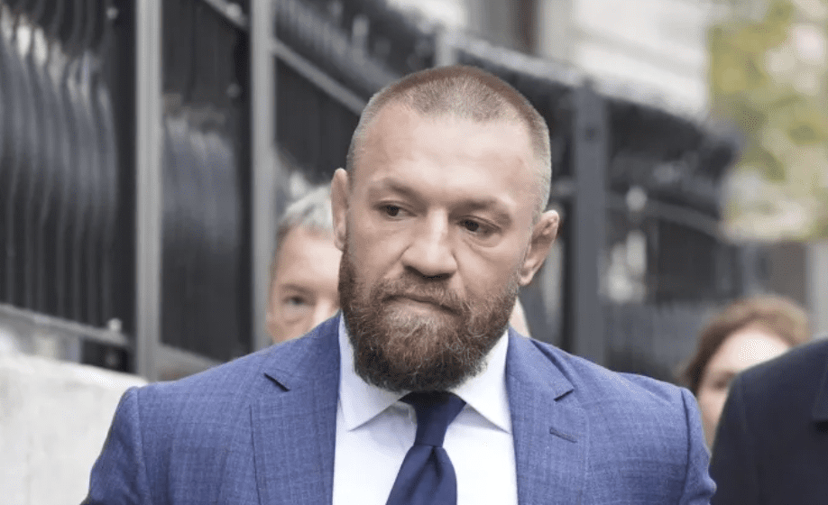 McGregor's Return Delayed; Jake Paul Says 'McGregor Is Hostage, Free Conor'
