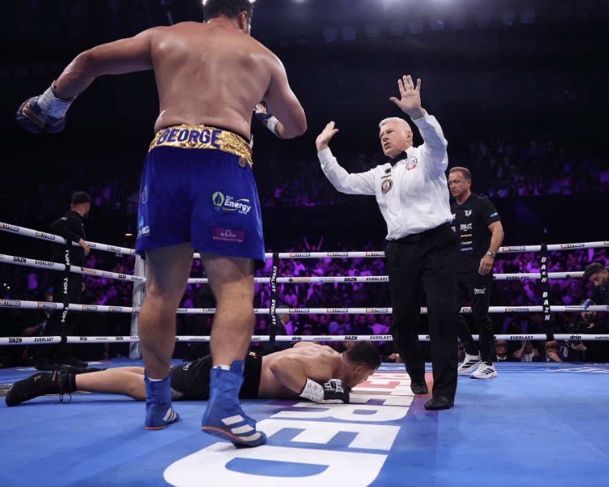 Fisher Vs. Allen Live Updates: Fisher Stops Allen In The Fifth