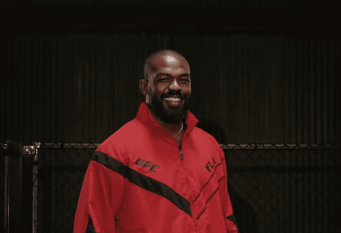 Jon Jones Told To Beg For White House Card Appearance