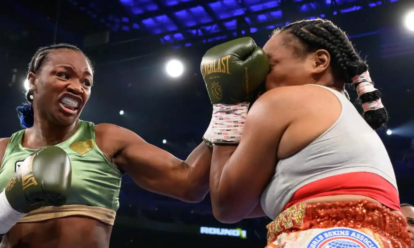 Shields Sweeps Past Crews-Dezurn To Retain Undisputed Heavyweight Title