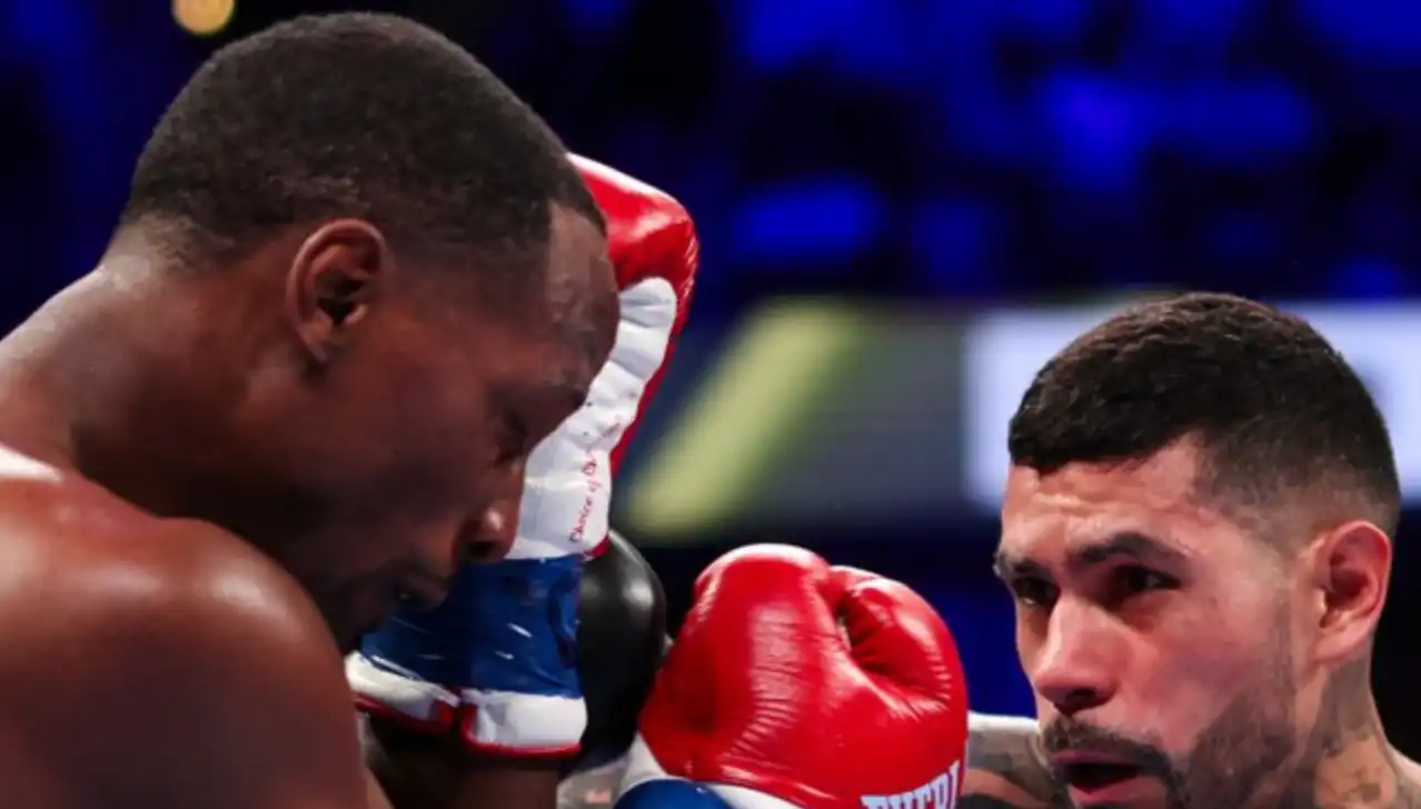 Barboza Jr. Outclasses Sims Jr. In 147 Debut