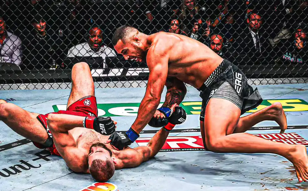 Ulberg Stops Procházka To Win Light Heavyweight Belt